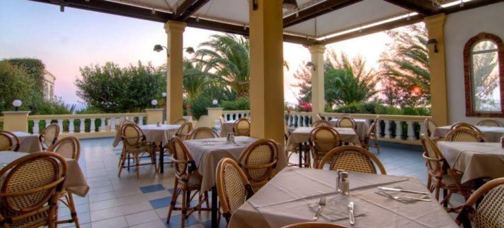 Arion Palace Hotel - Adults Only Ierápetra Exterior foto